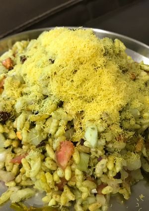 A picture of Bhel puri street style bhelpuri.