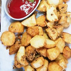Crispy and crunchy patatos A picture of Crispy and crunchy patatos.