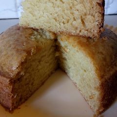 A picture of Eggless orange cake.