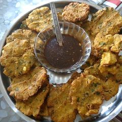A picture of Kalmi vada.
