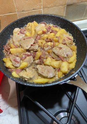 Foto di Filetto di maiale con mele e speck