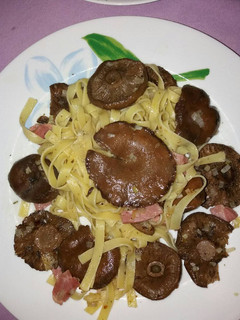 Una foto de Níscalos con pasta