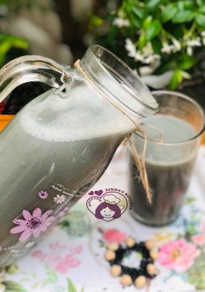 Hình của món Sữa đậu gà vừng đen.