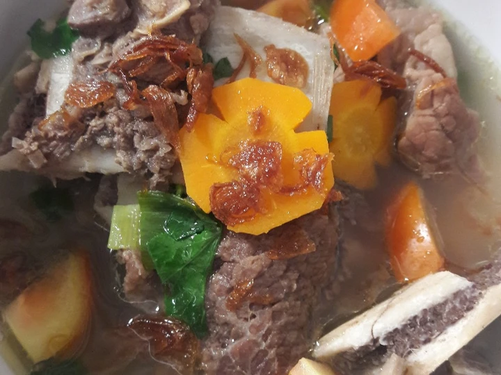 Cara Gampang Membuat Resep Sop Daging dan Tulang Sapi yang Bisa Manjain Lidah Anti Ribet, Lezat Sekali