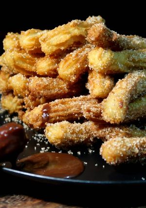 Una foto de CHURROS!!!🥨☕