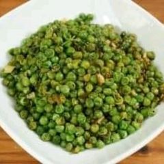 A picture of Roasted peas.
