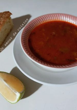Une photo de Soupe à la tomate 🍅