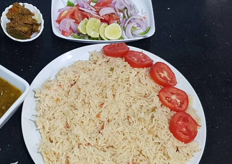 Simple Way to Prepare Appetizing Tarka Chawal with Massoor Daal