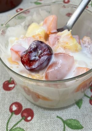 Foto principal de Kefir con Macedonia de Frutas Naturales y Miel