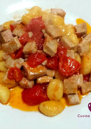A picture of Potato Gnocchi with Fresh Tuna and Cherry Tomatoes.
