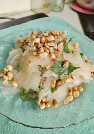 Hình của món Su hào trộn.