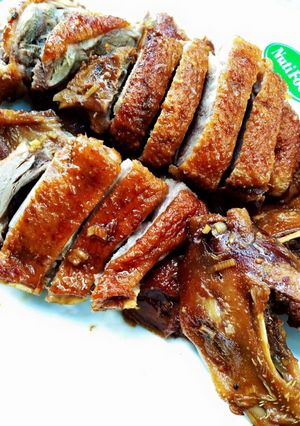 Hình của món Vịt rô-ti.
