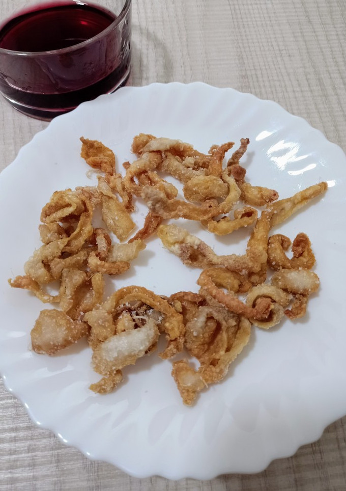 Una foto de Cortezas de pollo naturales