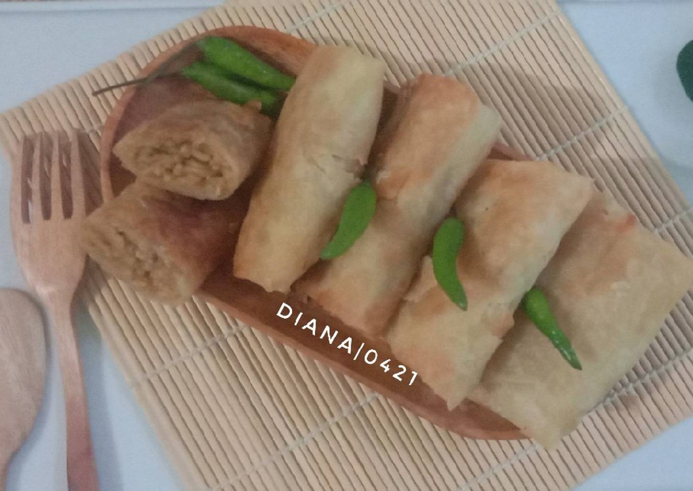 Martabak Mini Isi Mie dan Telur