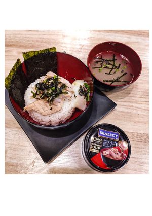 รูปของ Tuna Don ข้าวหน้าเนื้อปลาทูน่า