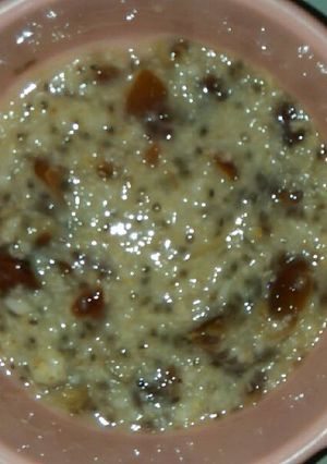 Foto resep MPASI Oat + Kurma + Chia Seed