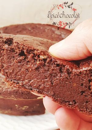 Une photo de Gâteau mousseux au chocolat sans beurre