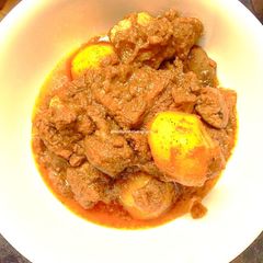 A picture of Kasha Mangsho.