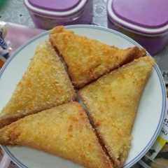 Roti Goreng isi Peuyeum রেসিপির প্রধান ছবি