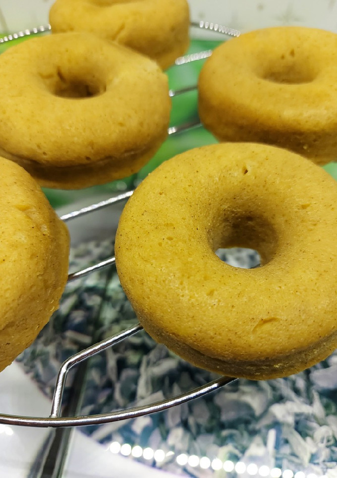 Una foto de Donuts de manzana en microondas