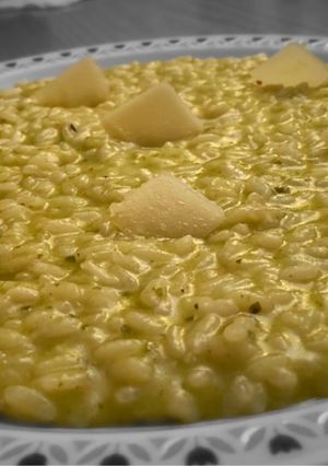 Foto di Risotto al pesto di pomodori verdi 🟢