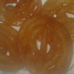 A picture of Home made jalebi.
