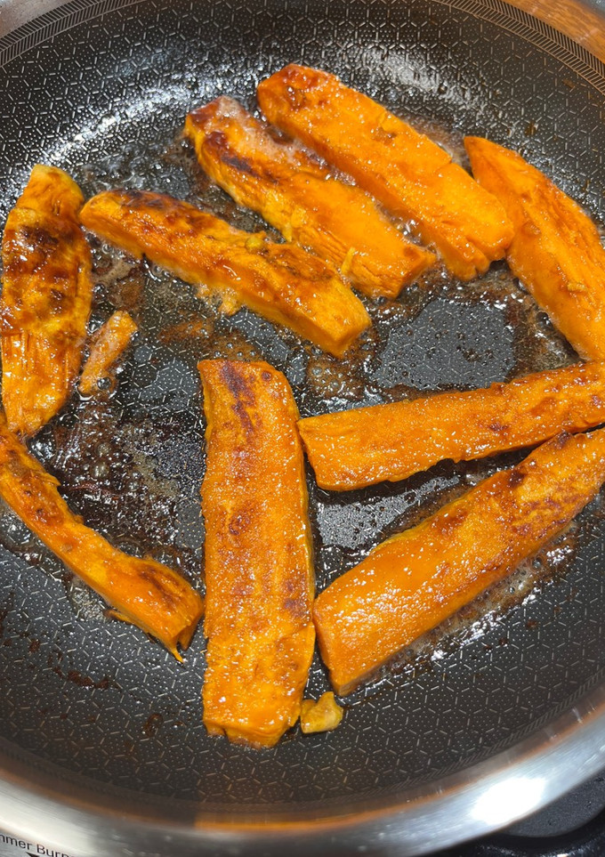 A picture of Fried Sweet Potato.