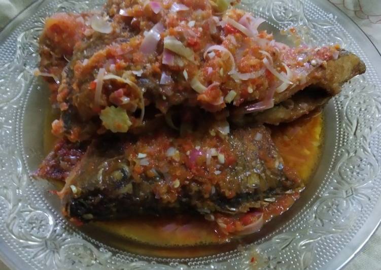 Gurami Tumis Kecombrang