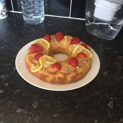 A picture of Lemon drizzle my way.