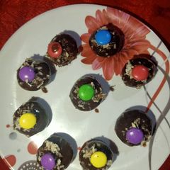 A picture of Choco balls.
