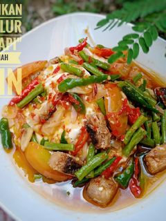 Foto resep "Oseng Ikan Asin Telur Mata Sapi"