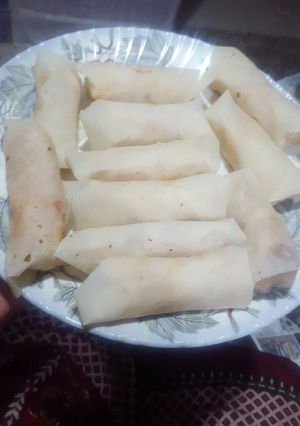 A picture of Chicken spring rolls best for iftari #cookpadramadan.