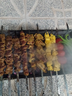 عکسی از دستور چنجه با گوشت شتر 🐫