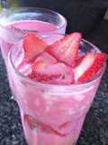 Vaso (copa) light de frutilla con base de tarta