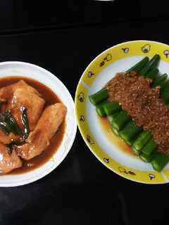 Foto resep LADIES FINGER with GARLIC SAUCE