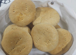 Una foto de Pan Amasado de Mantequilla 💫 (con polvos de hornear)
