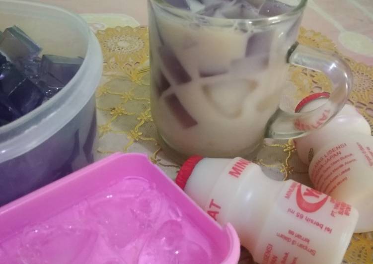 Bagaimana Menyiapkan Es Jelly Yakult yang Lezat