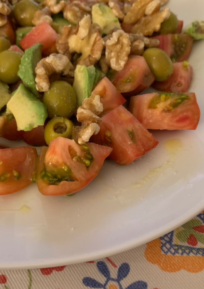 Una foto de Ensalada rápida para cena súper rica