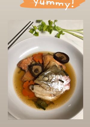 รูปของ แซลม่อนต้มซีอิ๊ว 🐟🍲