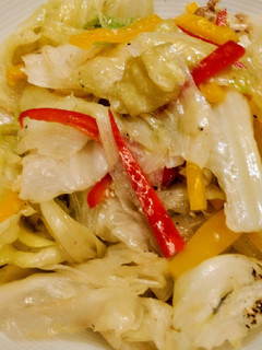 甜椒炒椰菜(低醣生酮餐)(方便素)(當季料理)(快速料理) 的食譜成品照片