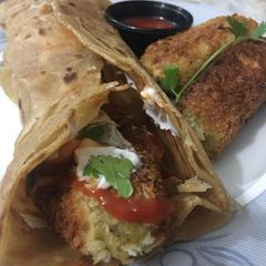 A picture of Cutlets Paratha Roll.