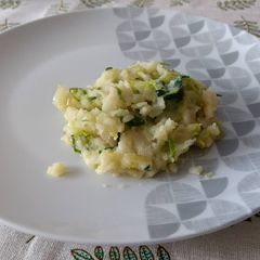 A picture of Smashed Parsnips and Potatoes Puree.