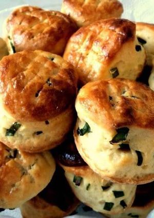Medvehagymás pogácsa recept fotója