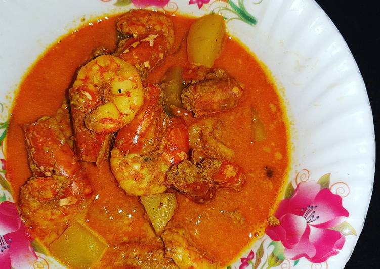 Step-by-Step Guide to Prepare Any-night-of-the-week Prawn malai curry or galda chingri macher malai curry