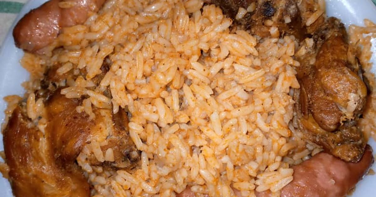 Homemade Jollof Rice Recipe by Josepha Roland - Cookpad