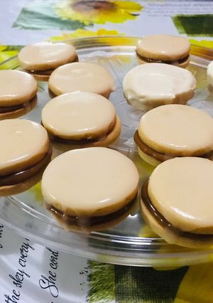 Una foto de Alfajores de masa sable 😋