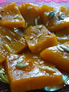 आम की बर्फी (aam ki barfi recipe in Hindi) रेसिपी मुख्य फोटो