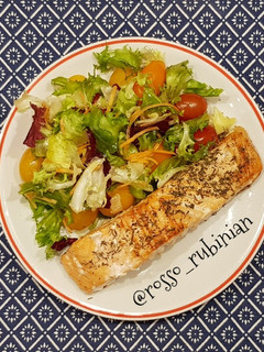 Foto di Filetti di salmone al timo