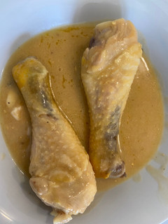 Una foto de Pollo en pepitoria