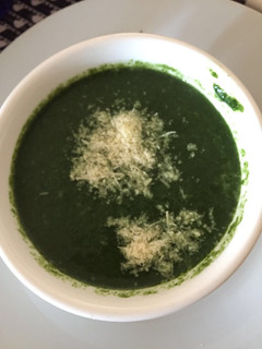 Una foto de Sopa de espinacas